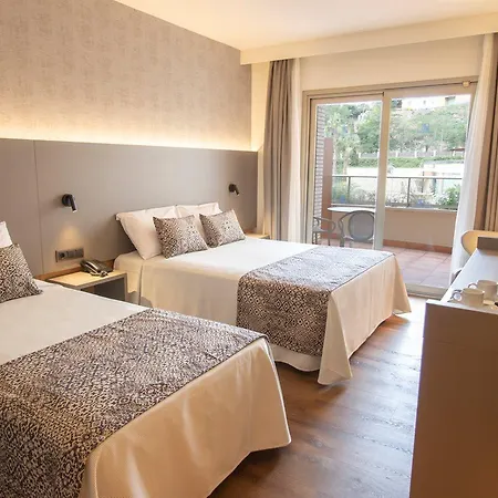 Golden Bahía De Tossa&spa 4* Sup. Hotel 4*