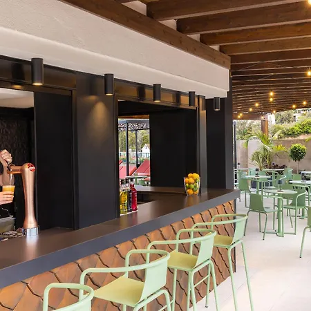 Hotel Golden Bahia De Tossa & 4* Sup. 4*
