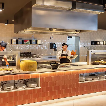 Hotel Golden Bahia De Tossa & 4* Sup. Tossa de Mar