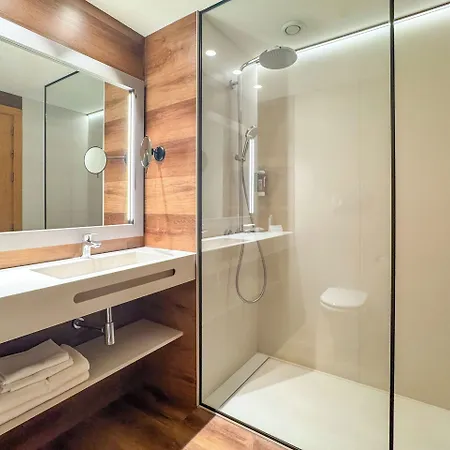 Golden Bahia De Tossa & 4* Sup. Hotel 4*